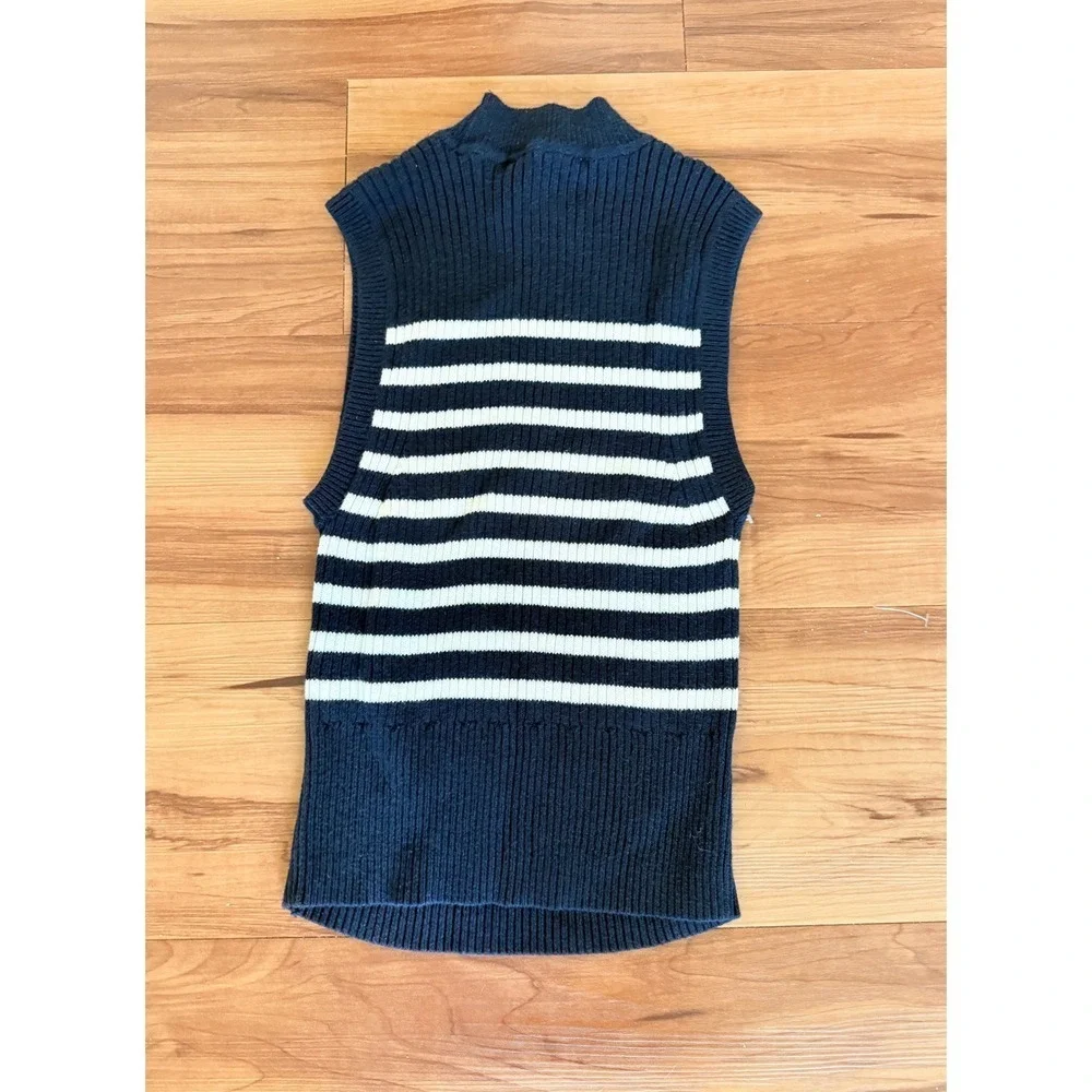 Abercrombie & Fitch‎ Striped Mock Neck Sleeveless Sweater Vest Top Size M